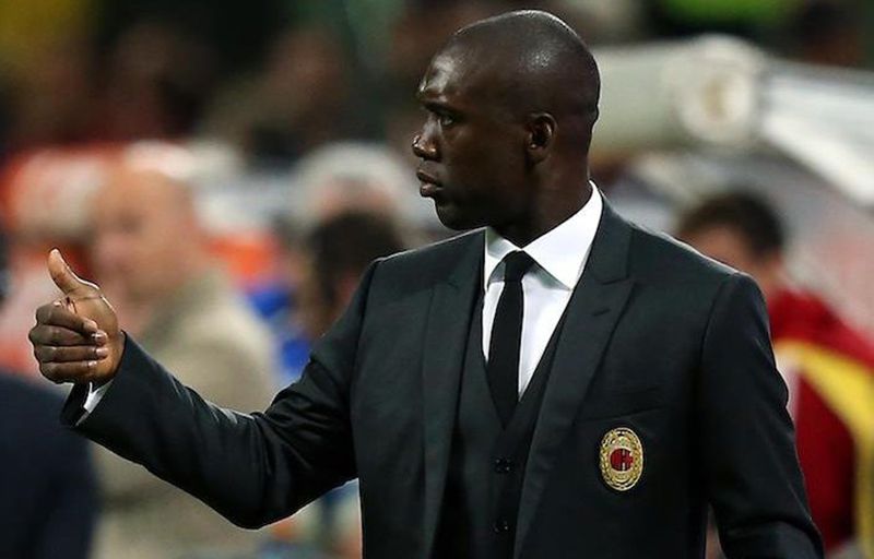 Clarence Seedorf thử thách với vai trò huấn luyện viên 