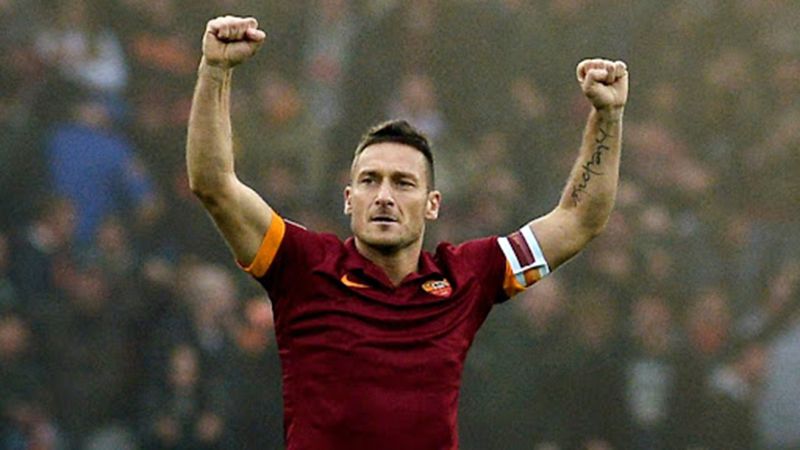 Sự nghiệp lẫy lừng của Francesco Totti